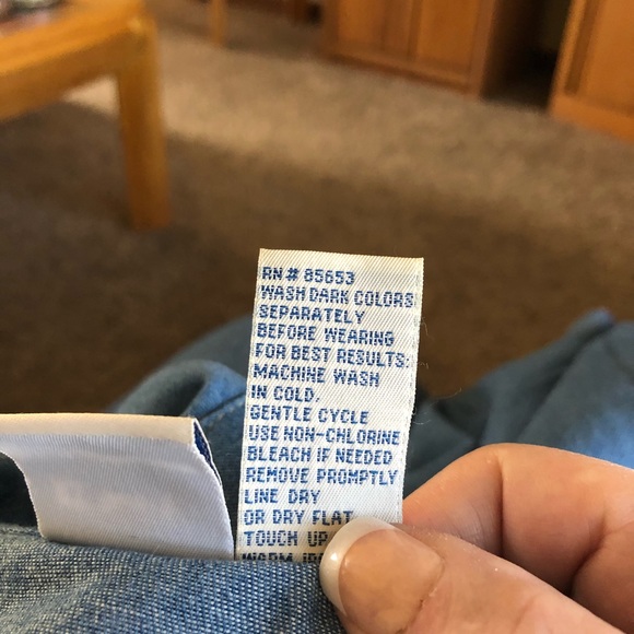 NWOT-Koret Denim 2in1 Short Sleeve Top-Sz LP-Embr. - Picture 8 of 8